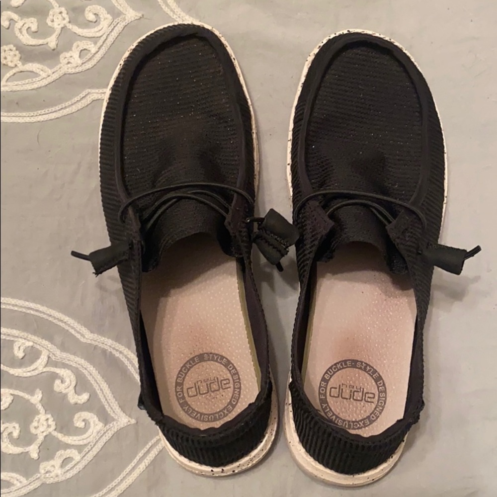Hey dude shoes